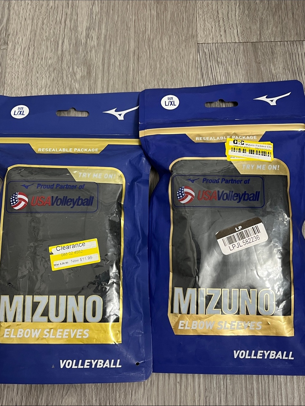 Mizuno elbow sleeves volleyball size  L \ XL- 15 inches lot of 2 packs